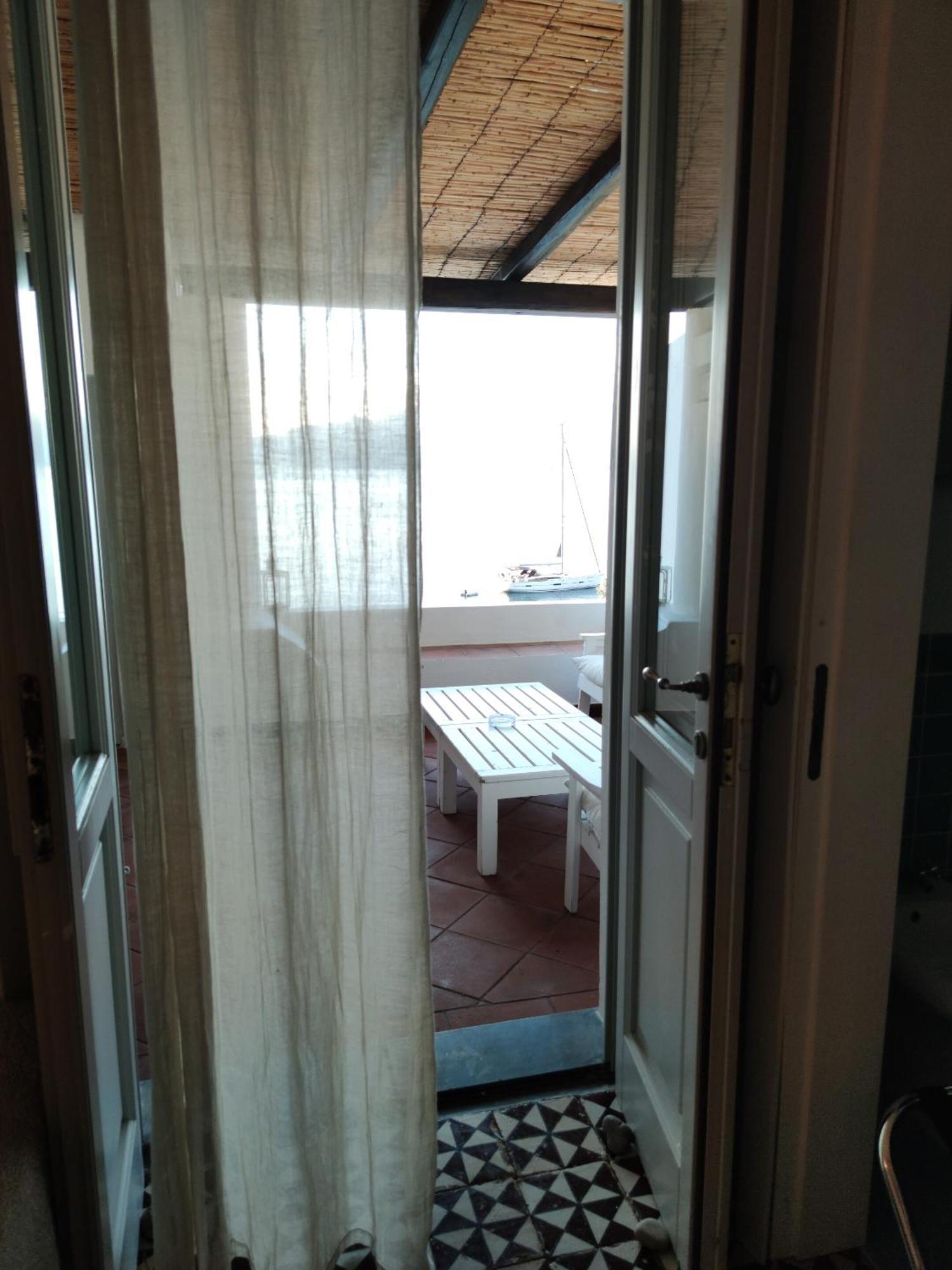 Halgoduria Otel Santa Marina Salina Oda fotoğraf